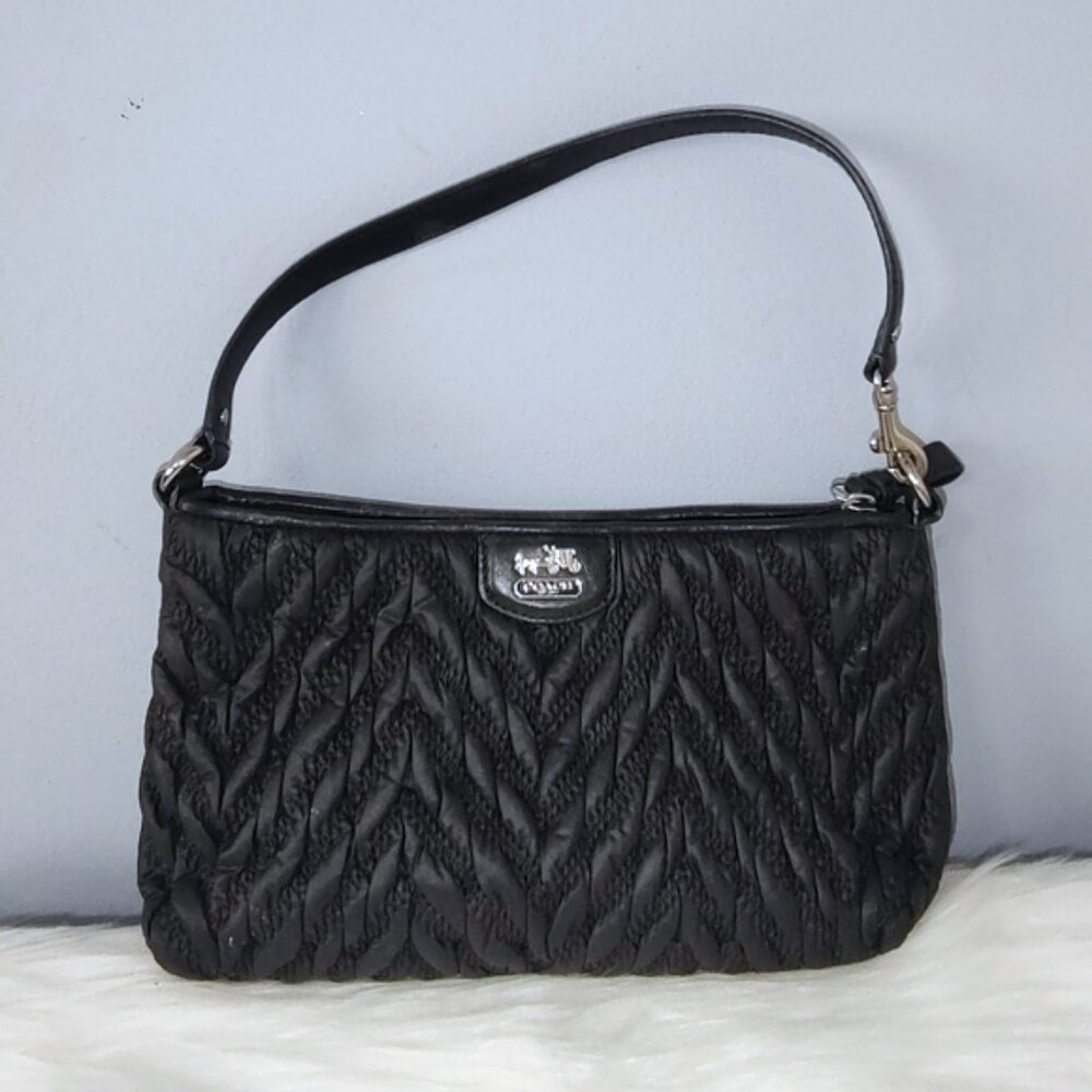 Coach 70th Anniversary Madison satin quilted chevron demi pochette EUC - Picture 1 of 7
